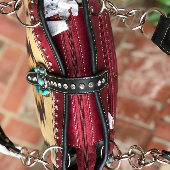 Montana west azetic collection chain handles bag - Picture 8 of 8